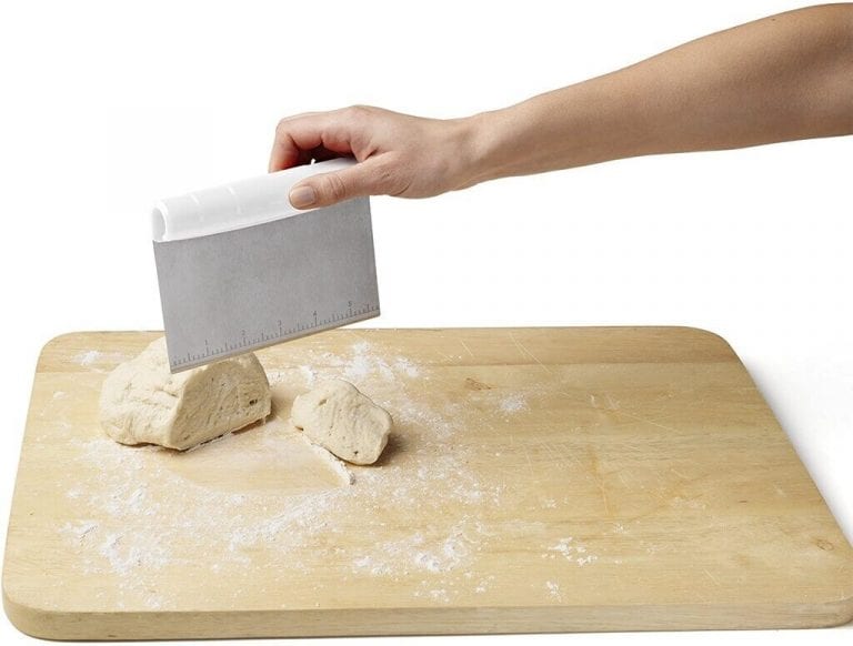 12 Best Bench Scrapers For Your Baking Needs