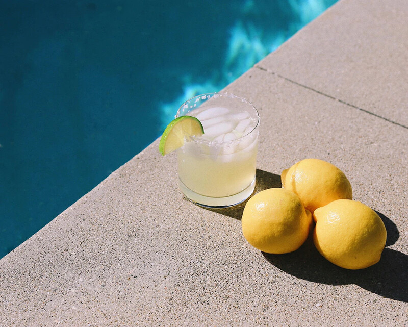 margarita and lemons beside the pool, Best Margarita Mixes