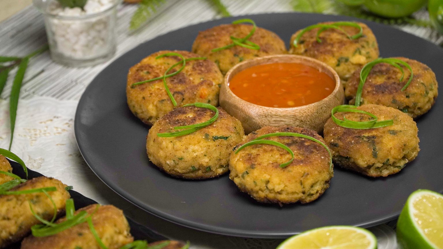 Ruby Tuesday's Crab Cakes Recipe (Copycat)