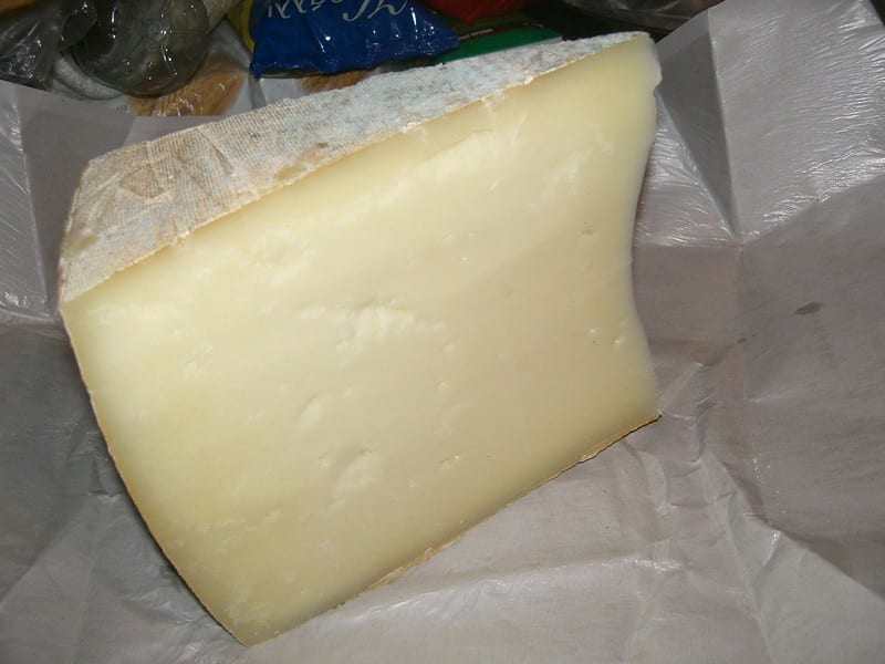 12 Best Gruyere Cheese Substitute Options to Try - Recipes.net