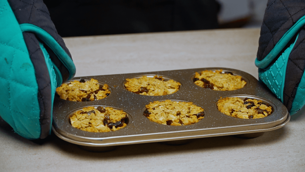 Preparing Diabetic-Friendly Apple Oatmeal Muffins Recipe