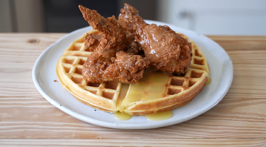 Best Crispy Fried Chicken Recipe {Roscoe's Copycat}