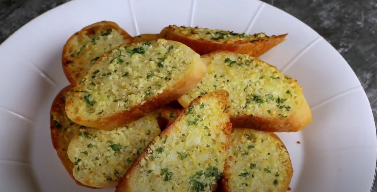 Simple Garlic Bread In Air Fryer Recipe