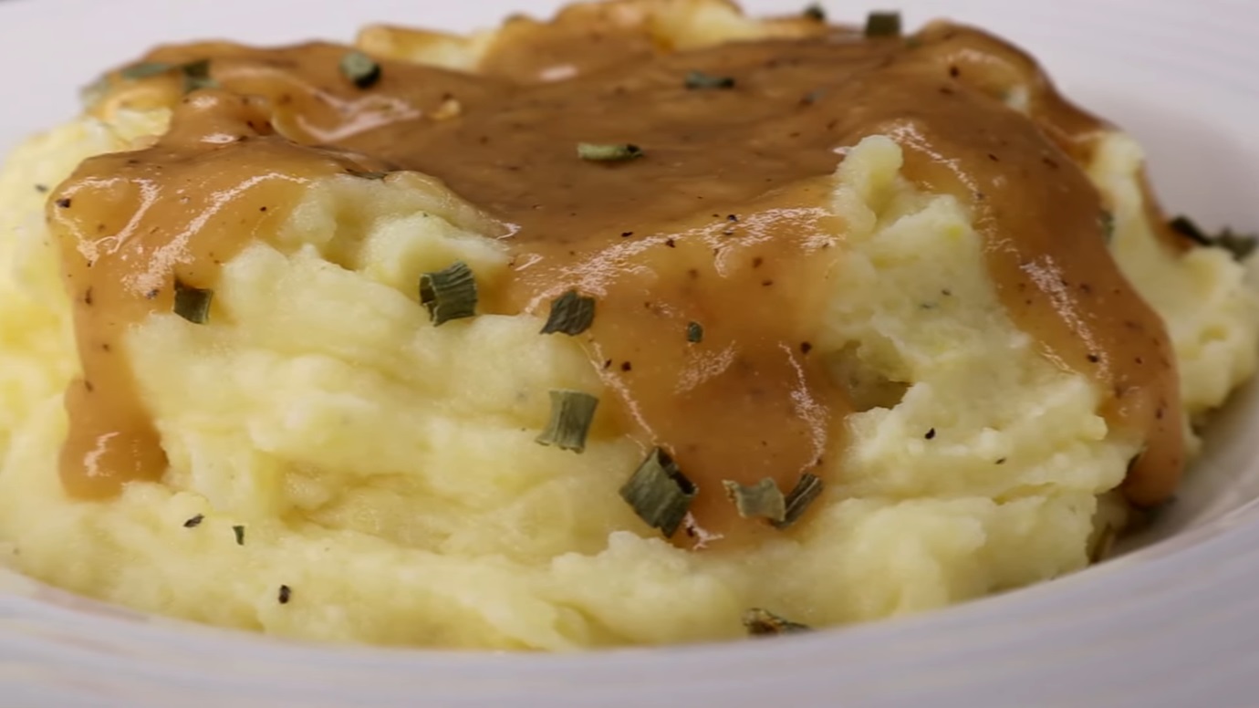 Mashed Potatoes And Gravy