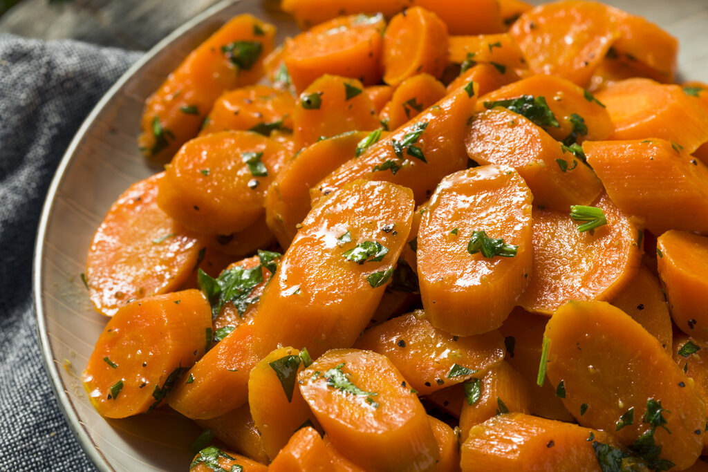 Boiled Carrots Recipe, delicious tender and seasoned carrots with chives