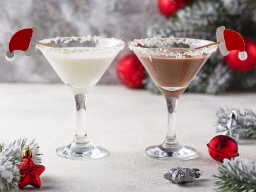 chocolate snowflake martini cocktail, 27 Festive Winter Cocktails