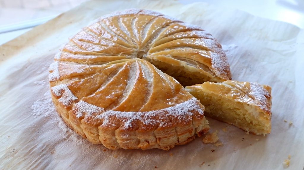 Pithivier Recipe, Galette de Rois with frangipane, delicious French puff pastry pie desesrt with creamy almond filling