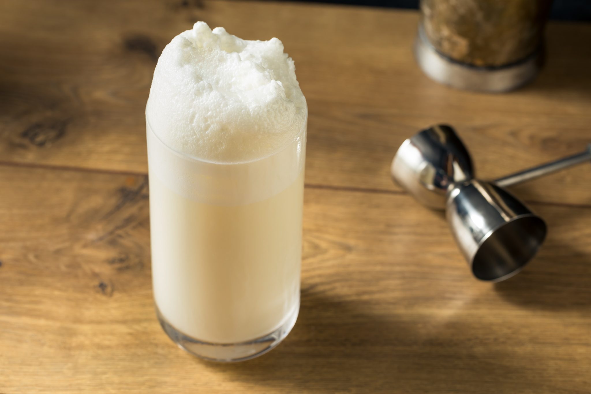 Fun and Frothy Ramos Gin Fizz Recipe