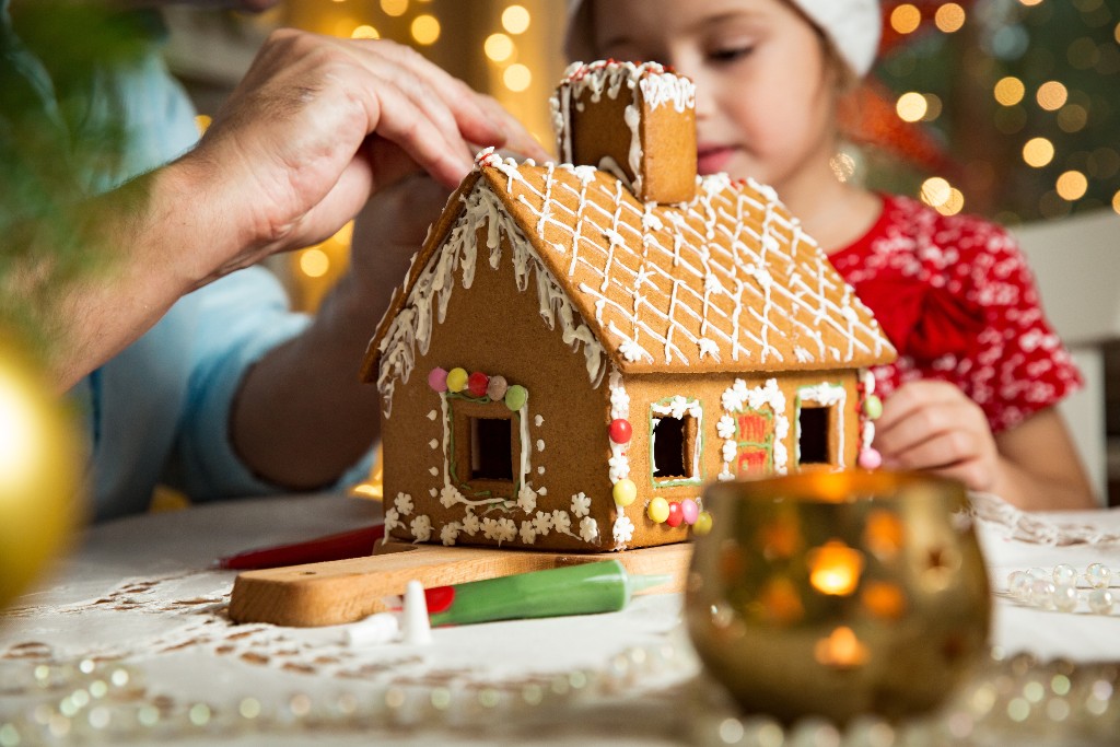 Gingerbread House Kit, Christmas Mini Village Set. Build It Yourself Kit -  Includes 4 Sets of House Panels, Lots of Candies, Fondant, Icing