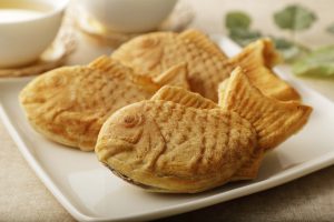 Keto Bungeoppang (Korean Fish Shaped Pastry) - Hungry Edit 3g Net Carbs