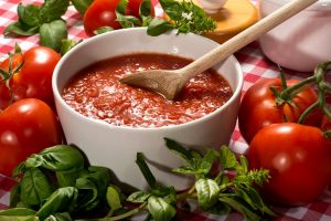 tomatoes and tomato puree