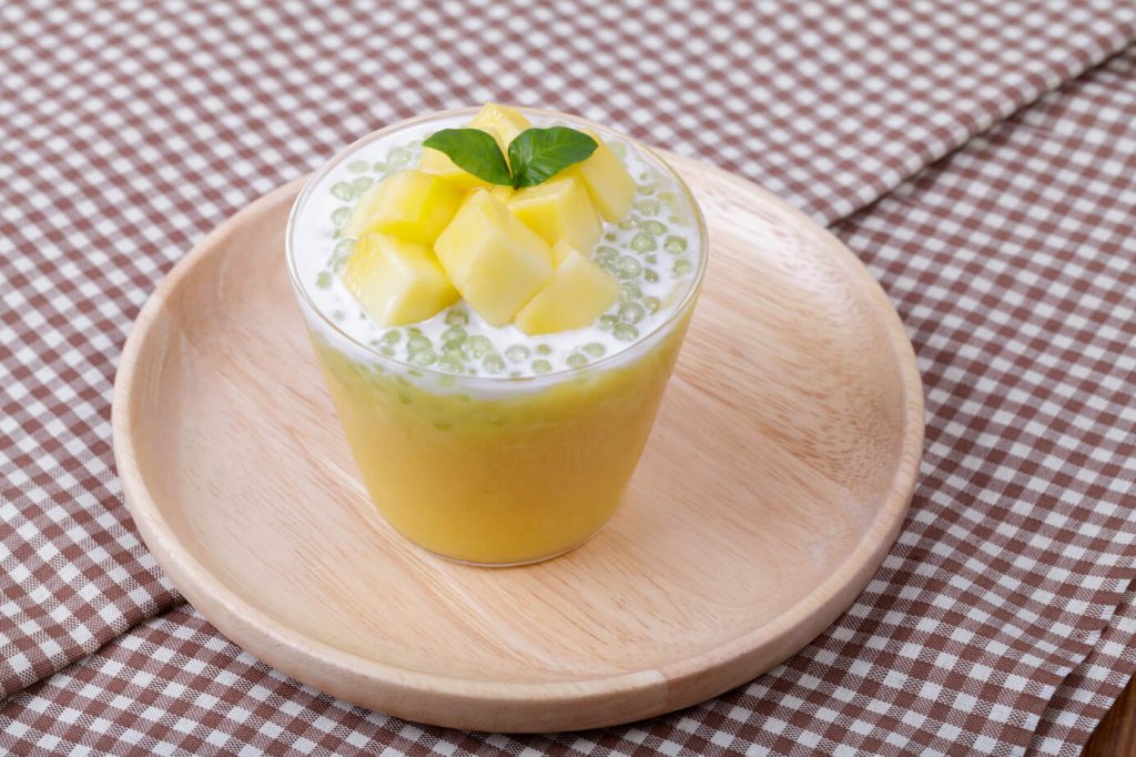 Mango tapioca pudding