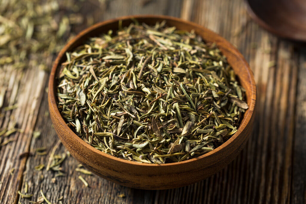 Italian seasoning substitute in a wooden bowl