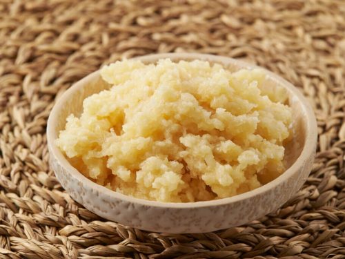 Minced garlic on a plate