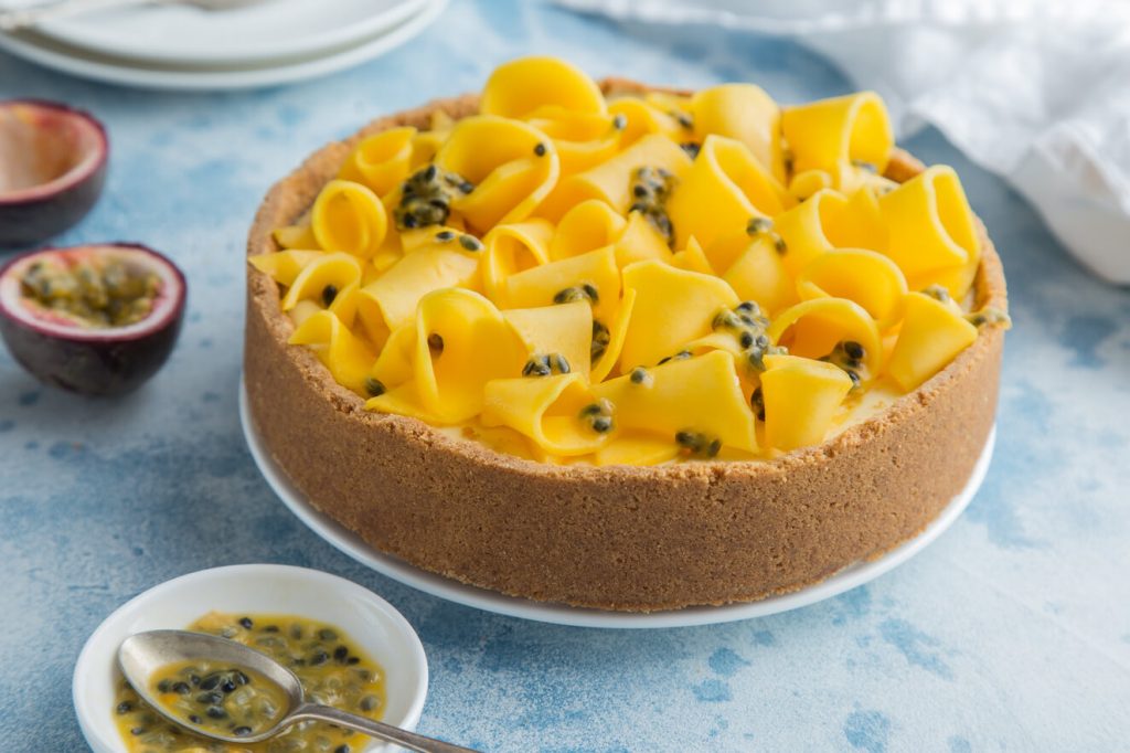 no-bake mango cheesecake