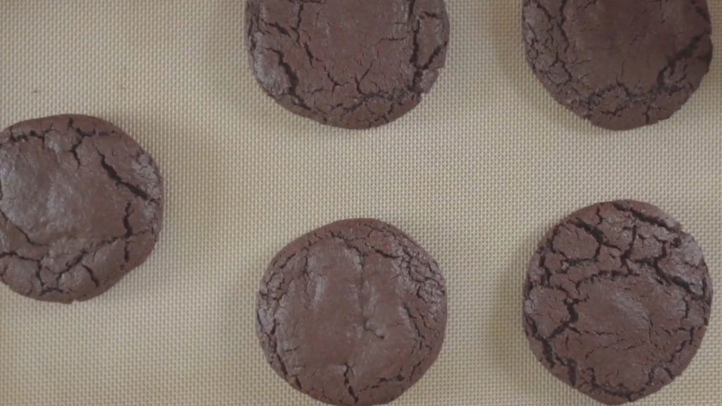 4-Ingredient Chocolate Cookies Recipe