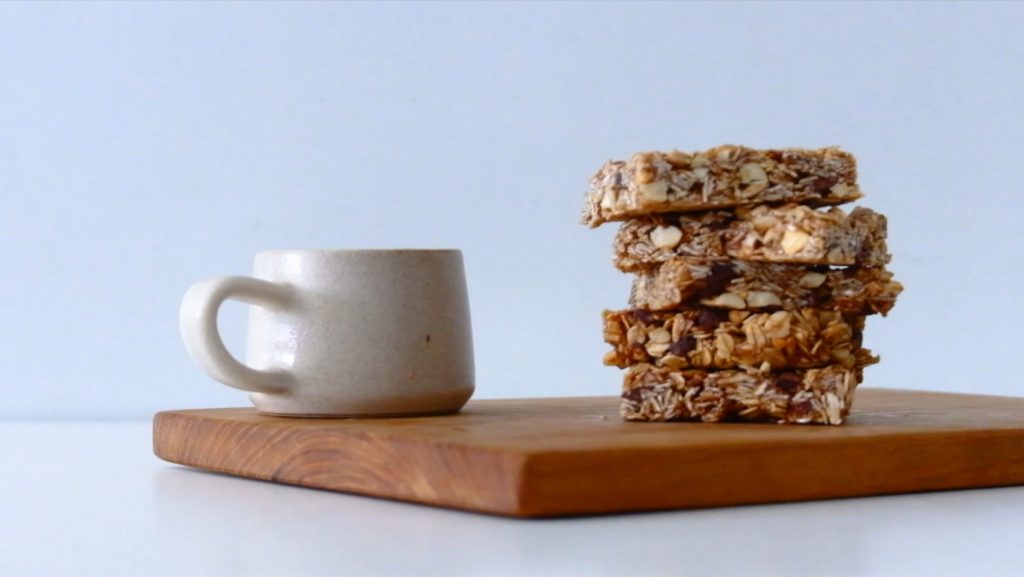 Honey-Sweetened Almond Chocolate Chip Granola Bars Recipe