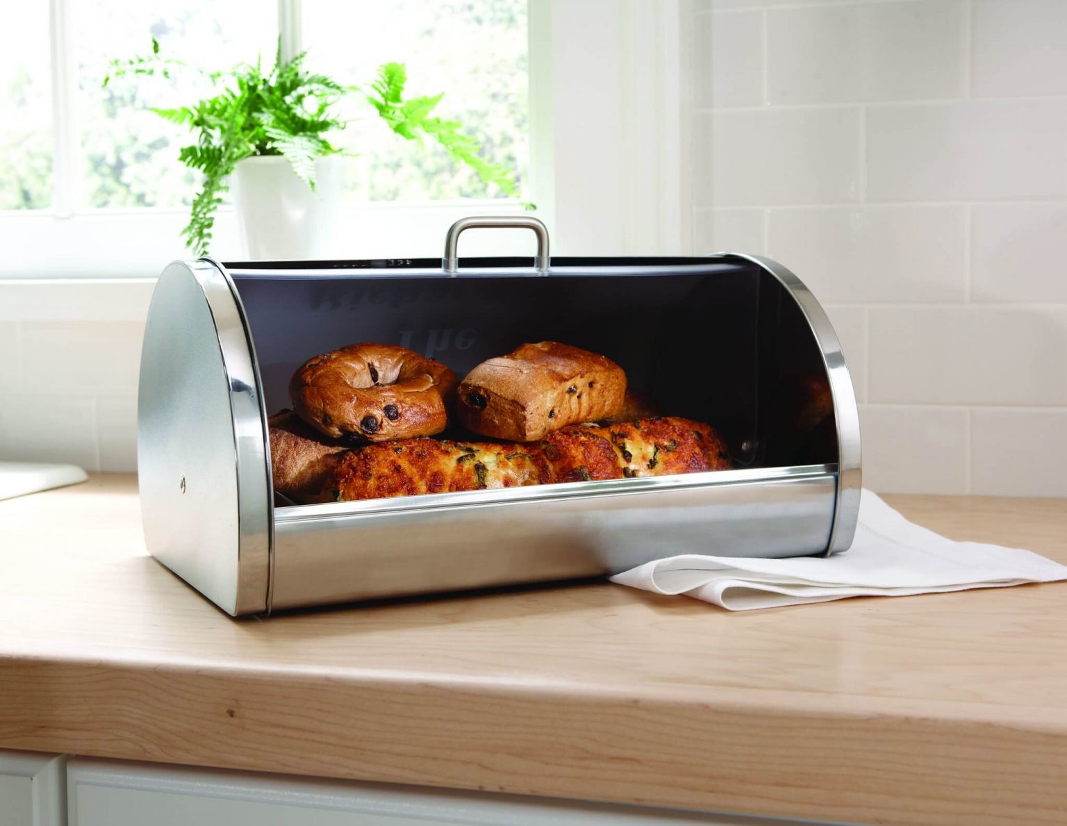 15 Best Bread Box Options for Fresher Bread in 2022
