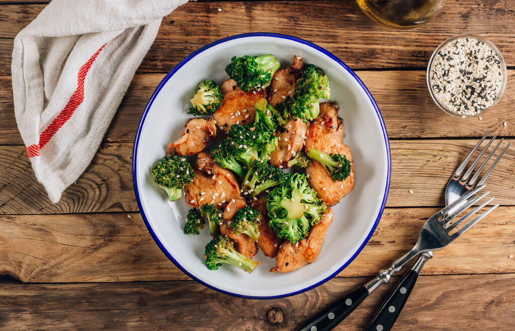 plate of keto crockpot dish on wooden table