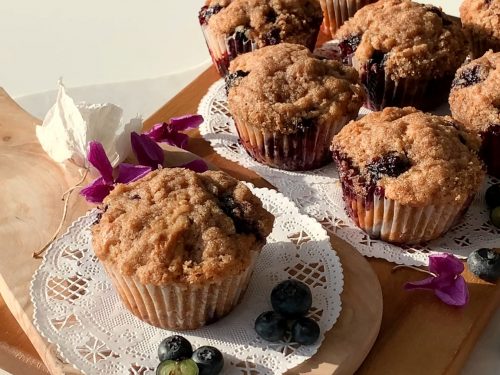 streusel topped blueberry muffin recipe