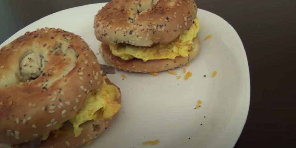 breakfast-bagel-sandwich-recipe
