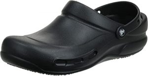 Crocs shoes for online kitchen