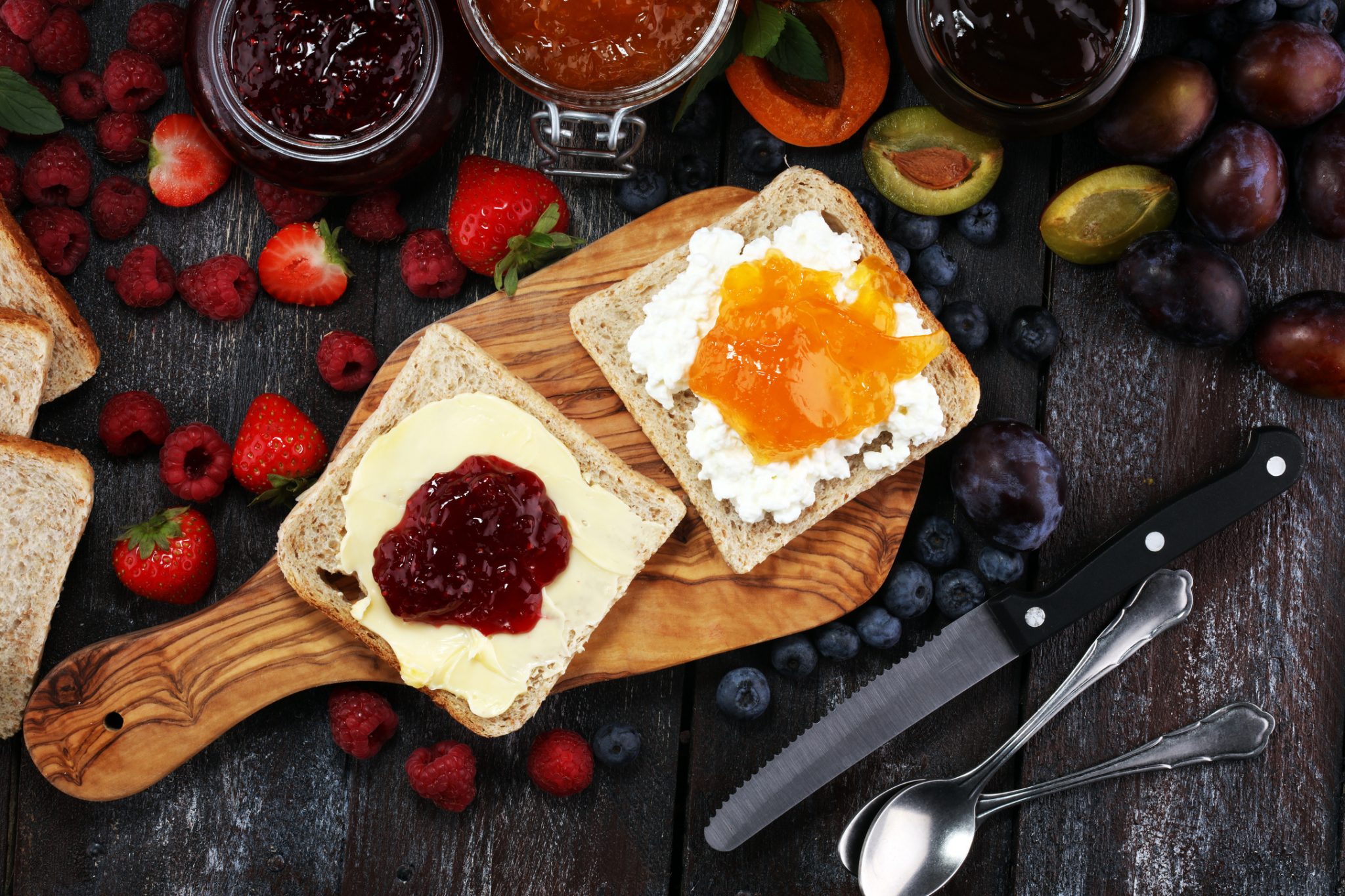 Jam vs Jelly What’s the Difference?