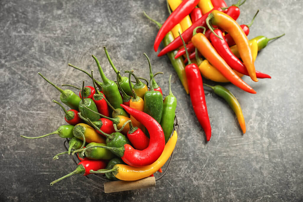 red, green, yellow thai chilies