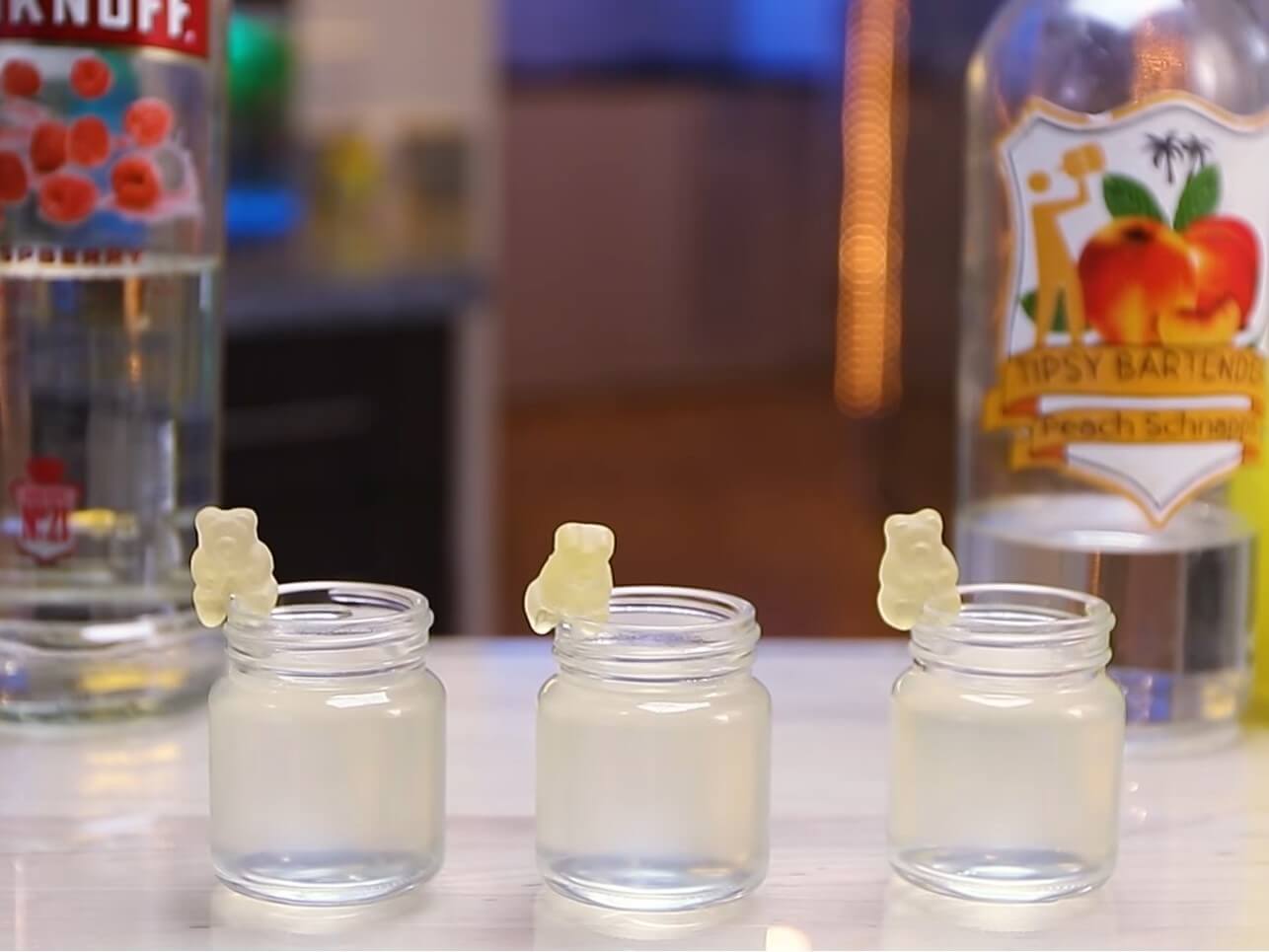 🍸 Gummy Bear Shot Vodka Drink Recipe