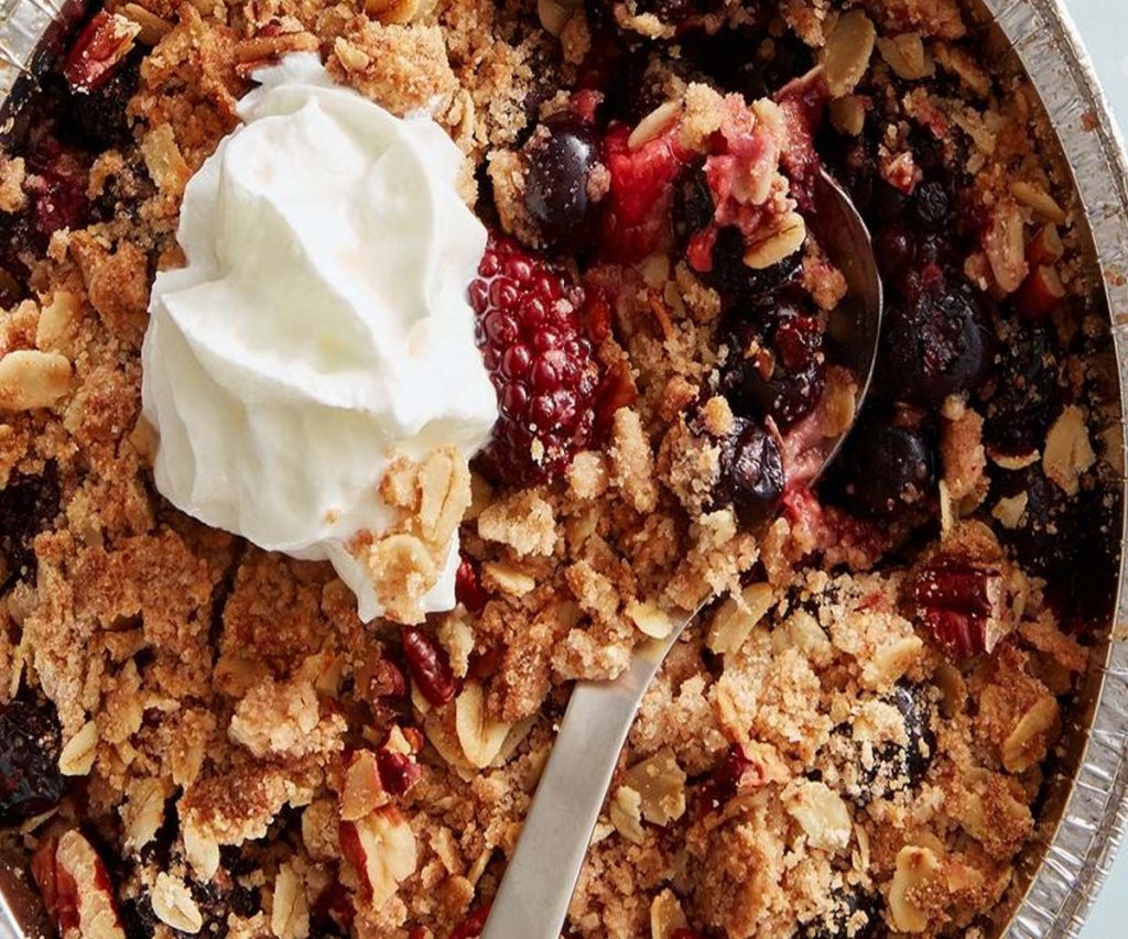 Air-Fryer-Raspberry-Crumble-Recipe