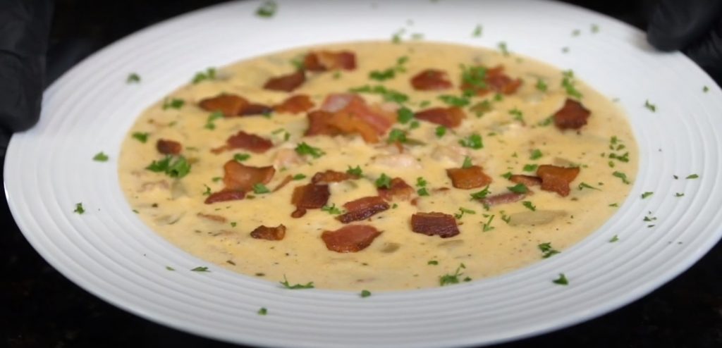 Bacon-and-Clam-Chowder-Recipe