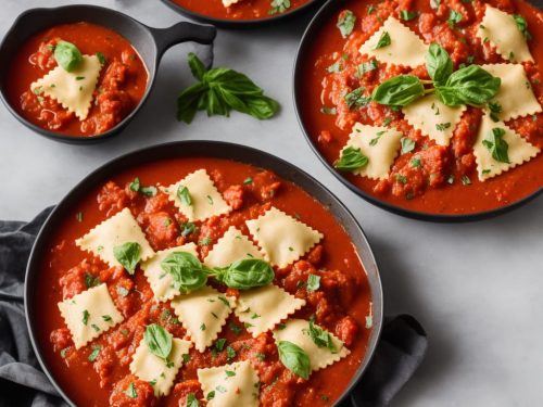 Cheese Ravioli with Tomato Sauce Recipe