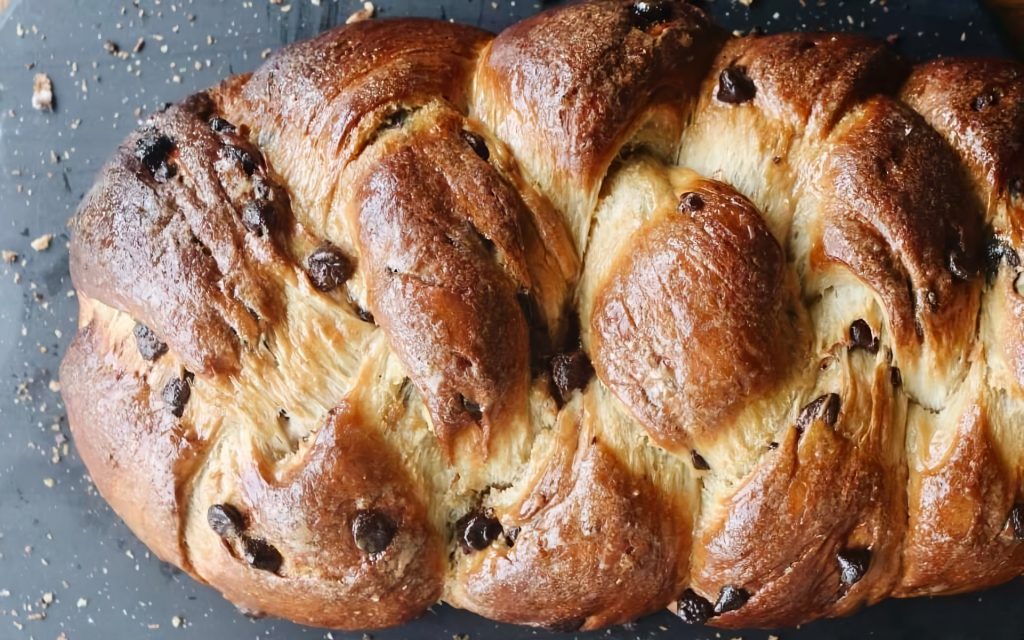 Chocolate-Chip-Easter-Bread-Recipe