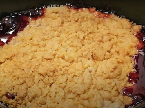 Crockpot-Cherry-Dump-Cake-Recipe