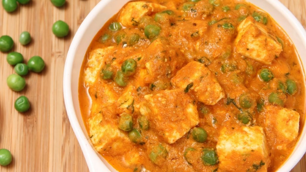 Green-Pea-and-Paneer-Curry-Recipe
