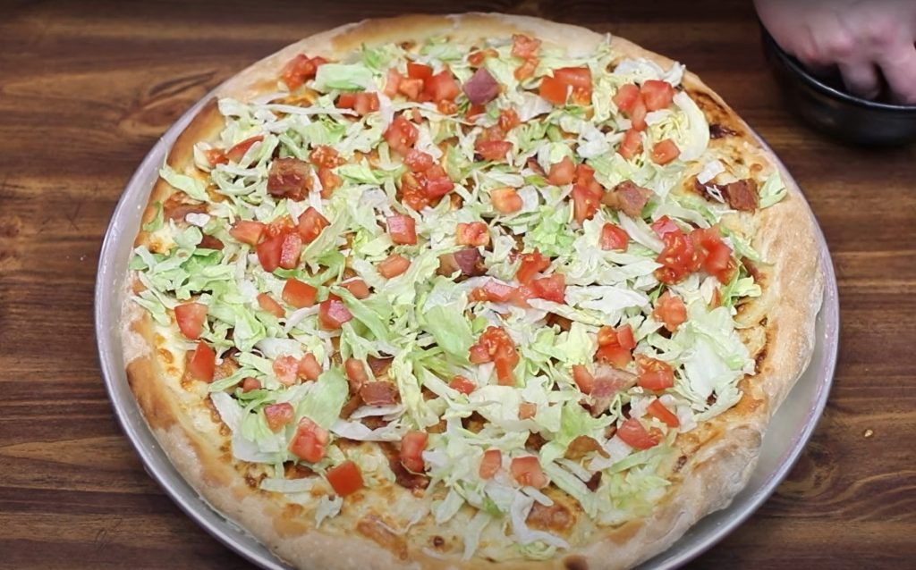 Jets' BLT Pizza