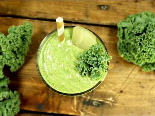 Kale-and-Pineapple-Smoothie-Recipe