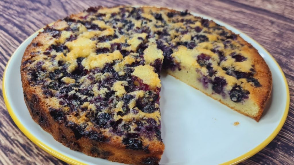 Low-Calorie-Blueberry-Cake-Recipe