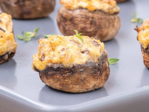 Low-Carb-Ground-Turkey-and-Cheese-Stuffed-Portobello-Mushrooms-Recipe