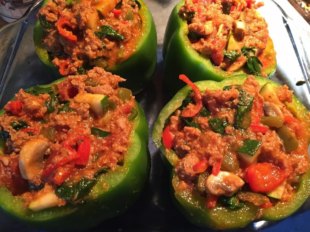 Low-Carb-Ground-Turkey-Stuffed-Peppers-Recipe