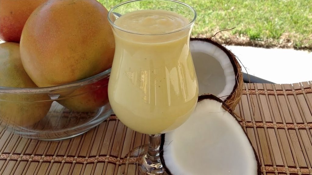 Mango-Coconut-Smoothie-Recipe