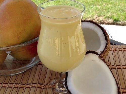 Mango-Coconut-Smoothie-Recipe