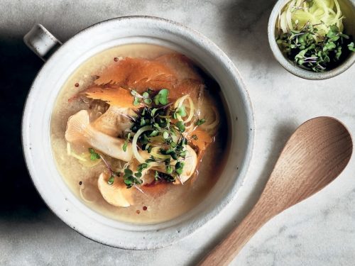 Oyster-Mushroom-and-Miso-Soup-Recipe