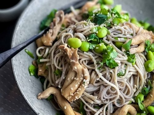 Oyster-Mushroom-and-Sesame-Noodle-Salad-Recipe