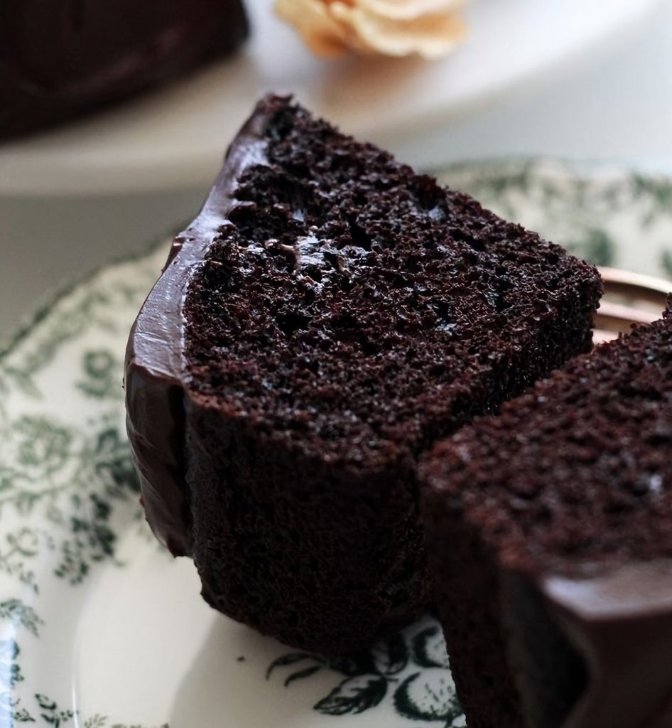 Richard Blais's Liquid Center Chocolate Cake Recipe