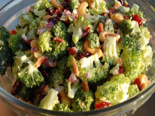 Ruby-Tuesday-Broccoli-Salad-Recipe