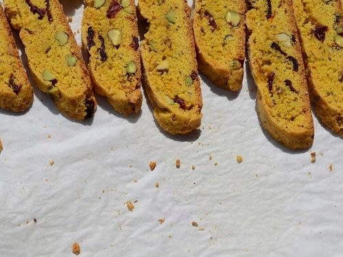 Saffron-and-Pistachio-Biscotti-Recipe