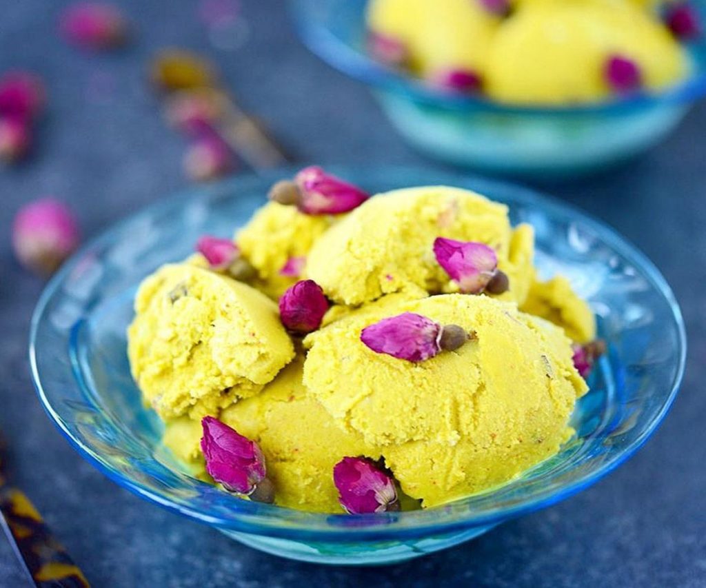 Saffron-and-Pistachio-Ice-Cream-Recipe