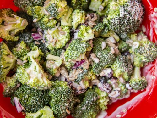 Sunflower-Seed-and-Broccoli-Salad-Recipe