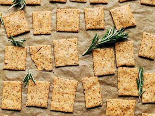 Vegan-Keto-Almond-Flour-Crackers-Recipe